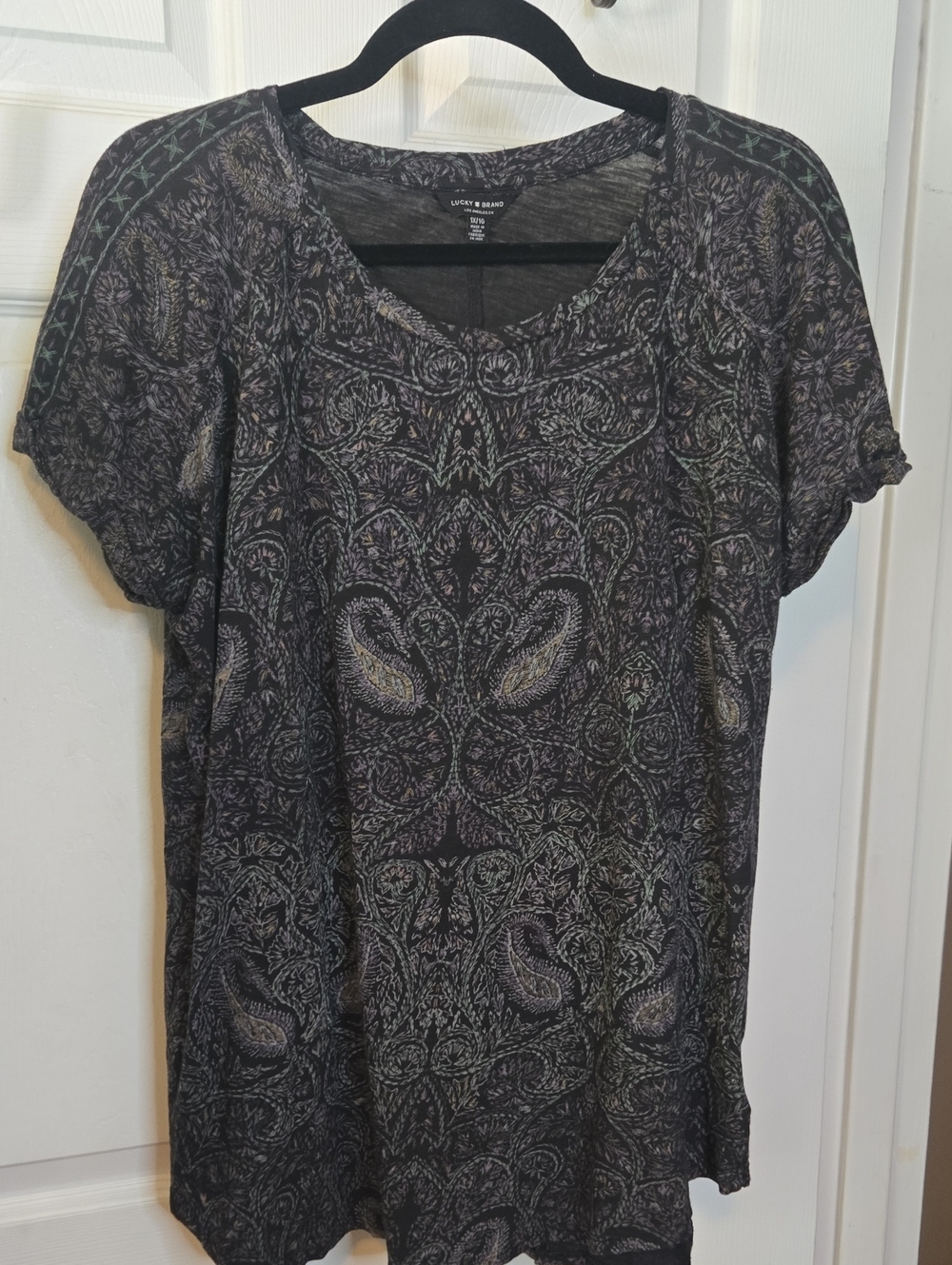 Lucky Brand Black Paisley Short Sleeve Tee with Subtle Gray and Purple Accents